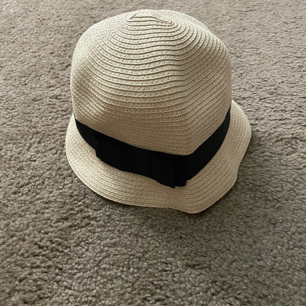 Brand: unknown. One Size